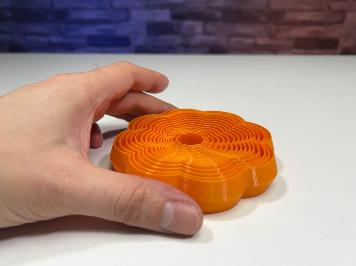 Optical Illusion Fidget Tornado